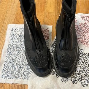 Dr. Marten Jemison wingtip able boot